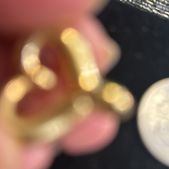 14 karat hollow heart pendant - Picture 8 of 9